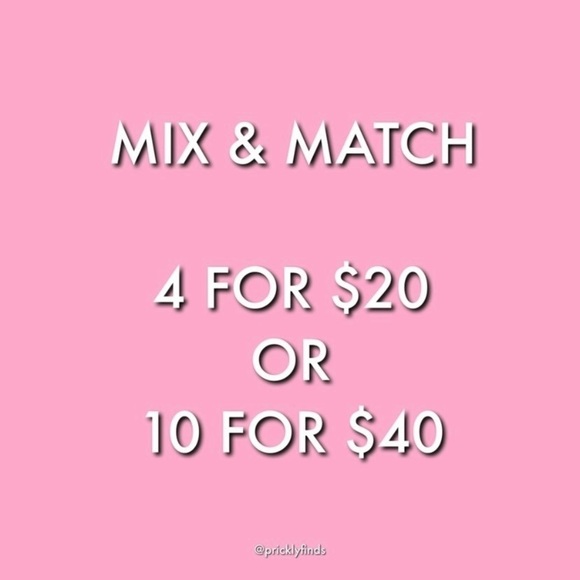 4/$20 Frisky Orange Fox With Four Tails Enamel Pin - Picture 3 of 3